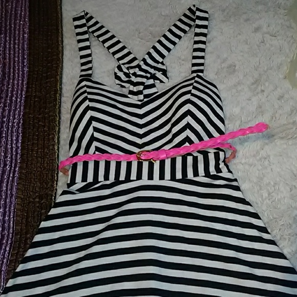 Candies striped dress w/ built in padding NWT - Picture 2 of 7